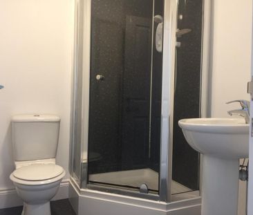 1 bedroom flat to rent - Photo 6