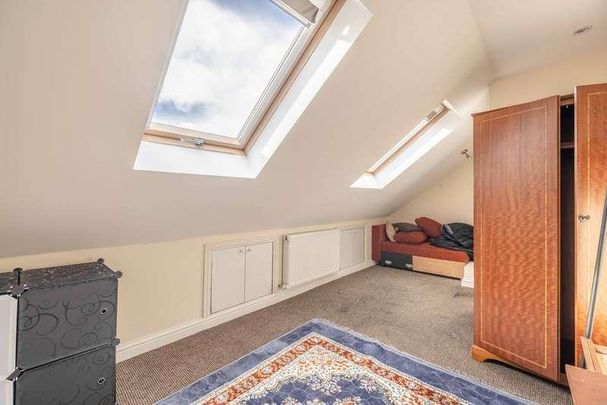 Cippenham Lane, Slough, SL1 - Photo 1