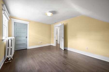 For Lease - 18 Castle Frank Crescent Unit# Third, Toronto, Ontario - Photo 5