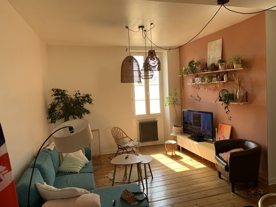 Location Appartement 4 pièces 80m² COGNAC 16100 - Photo 1