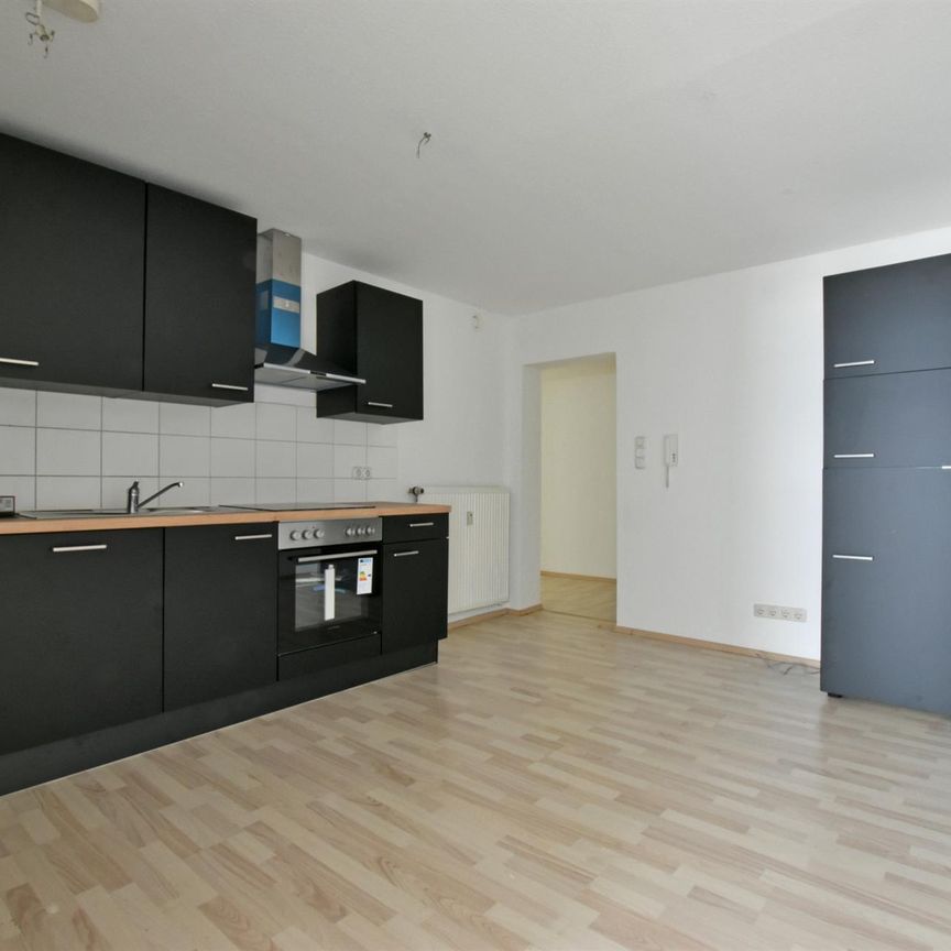 Ideal für Wohngemeinschaft: 3-Zimmer-Wohnung mitten in der Kasseler City am Spohrplatz - Foto 1