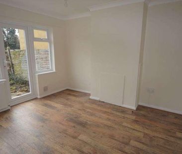 Trafalgar Avenue, Broxbourne, EN10 - Photo 1