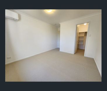 2 BEDROOM TOWNHOUSE IN A PRISTINE LOCATION - Photo 2