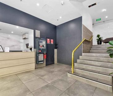 Madison Carrington Apartments in heart of CBD! - Photo 2