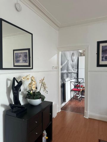 3 bedroom apartment to rent - Photo 3