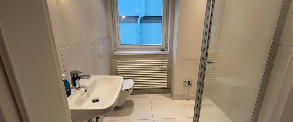 1 Zimmer Wohnung in ruhiger Lage sucht neuen Mieter! - Photo 1