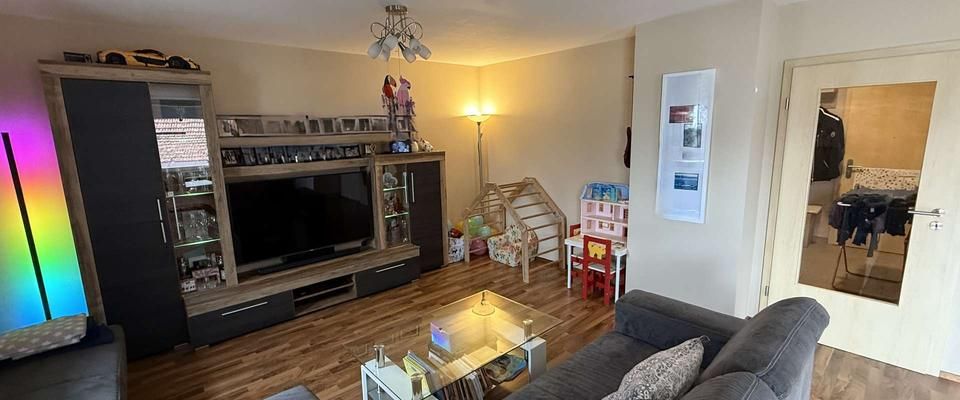 Klasse 3 Zi Wohnung mit herrlicher Terrasse in Ortsmitte von Bergkirchen - Foto 1