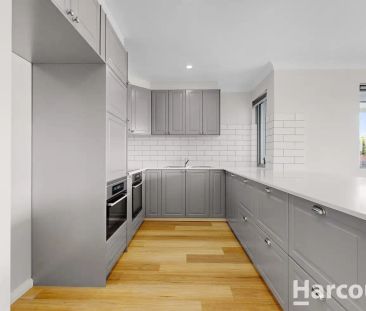 11B Chamberlain Place, Heathridge WA 6027 - Photo 4