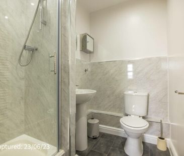 24 Phoenix Boulevard - Photo 1