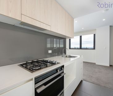 Air-conditioned apartment with city views, located across from Newc... - Photo 6