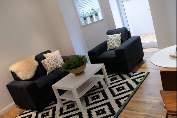 2 bedroom flat to rent - Photo 1