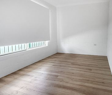 Freshly Renovated 2-bedroom Unit in Convenient South-Central Location - Photo 1