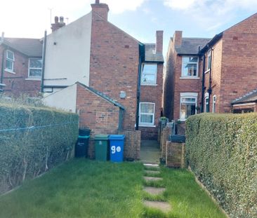 2 bedroom Terraced House to rent - Photo 6