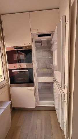 Apartment T1 in Moscavide e Portela, Loures - Photo 2