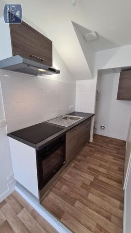 Location Appartement 1 pièce 21m² LUSIGNAN 86600 - Photo 2