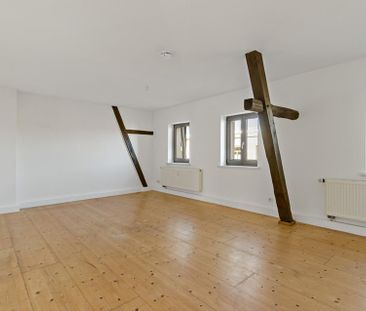 Attraktive Dachgeschosswohnung mit Einbauküche in der nördlichen In... - Photo 6