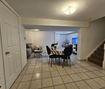 For Lease - 112 Trafalgar Square Unit# Lower, Vaughan, Ontario - Photo 2