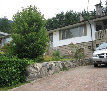 4668 Skyline Drive, North Vancouver - Photo 3