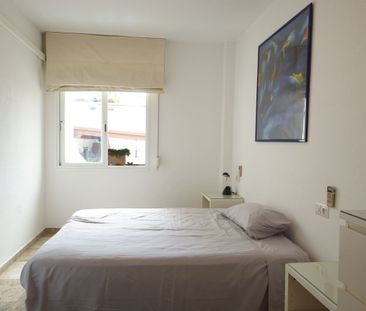 Apartment in San Pedro de Alcántara, Costa del Sol - Photo 1