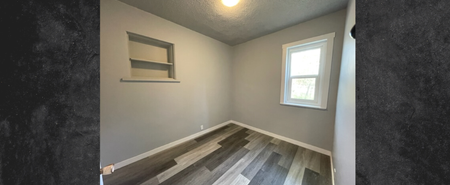 2 Bedroom Main Floor in Mayfair - Photo 3
