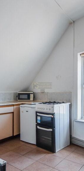 1 bedroom property to rent - Photo 1