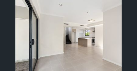 Fantastic Location! - Photo 2