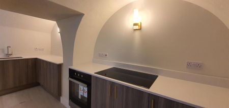 3 bed terraced house to rent in Albion Street, London, W2 2 - Photo 3