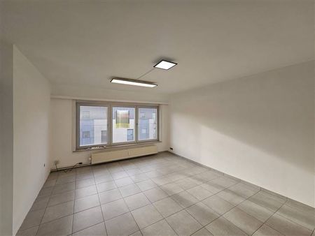 Appartement te huur - Photo 3