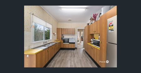 Family Home in Sought After Area - Photo 3