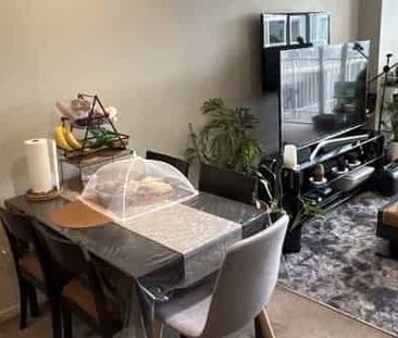 Takapuna Shoalhaven Living - fully furnished. - Photo 3