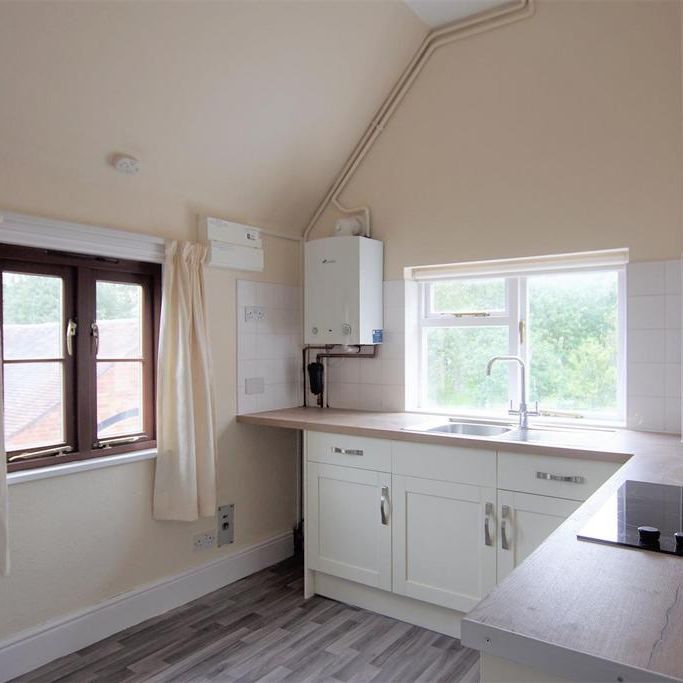 1 bedroom flat to rent - Photo 1