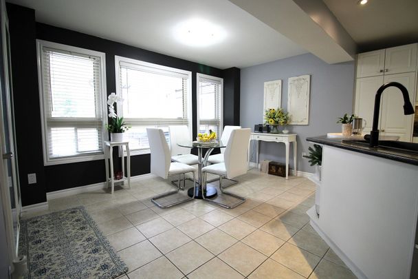 For Lease - 911 Coldstream - Bsmt Apt Drive, Oshawa, Ontario - Photo 1