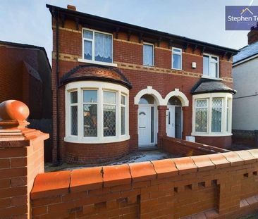 St. Annes Road, Blackpool, FY4 - Photo 3