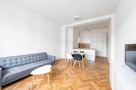 Pronájem bytu 2+kk 69 m² - Fotografie 2