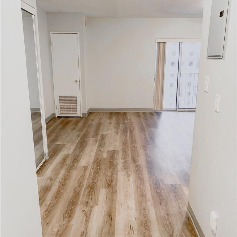 For Lease - 593 Strasburg Road Unit# 710, Kitchener, Ontario - Photo 1