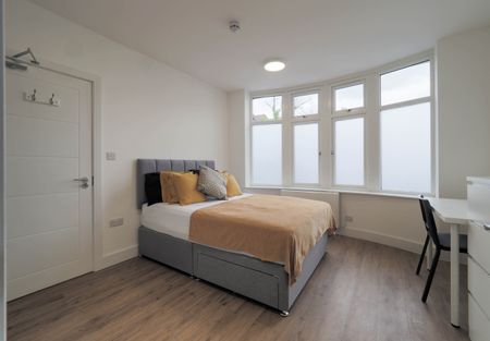 Room in a Shared House, The Meadow Way, HA3 - Photo 2