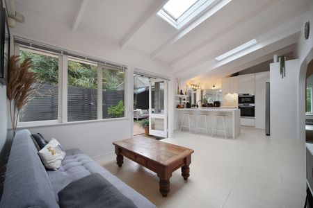 Rare Family Sanctuary in Nature - Photo 5