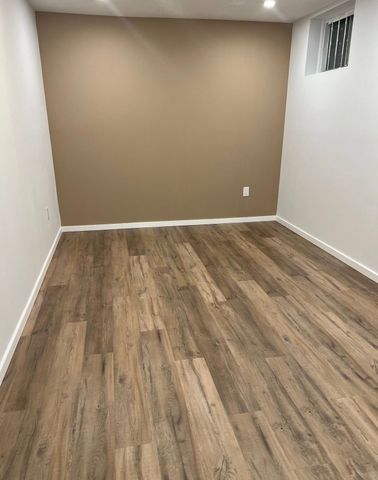 For Lease - 202 Glenada Court Unit# Basemen, Richmond Hill, Ontario - Photo 4