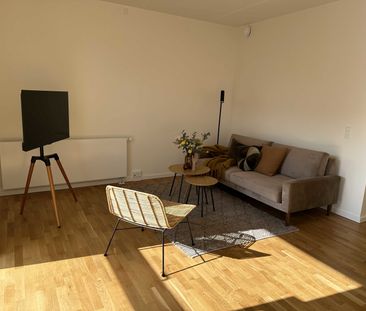 Sorteringssalen 4, 2. TV - Photo 1