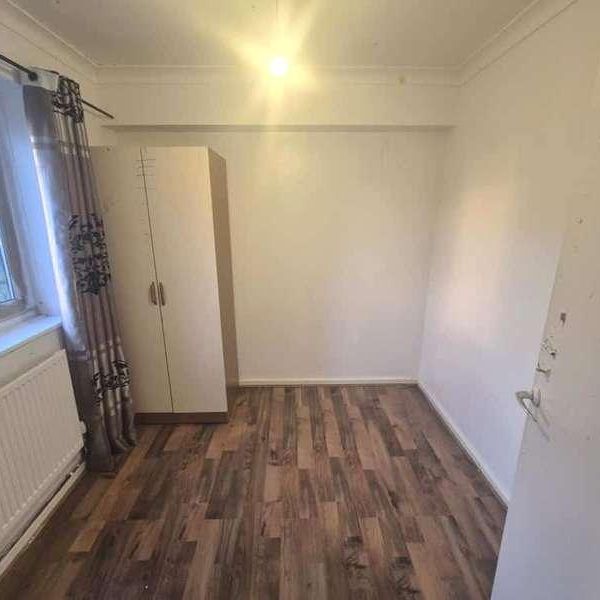 Lasham Court, Northampton, NN3 - Photo 1