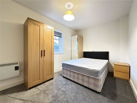 7, Brackenhurst Drive, Moortown, Leeds, LS17 6WE - Photo 5