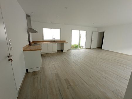 Location maison 4 pièces, 100.69m², Challans - Photo 2