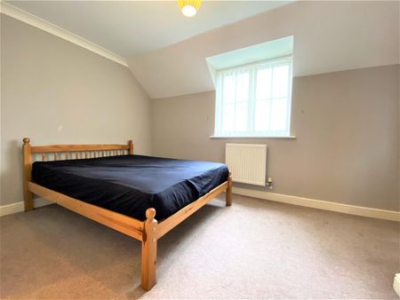 Hubbards Close, Hillingdon, UB8 - Photo 4