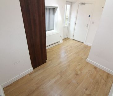 Brook Street Flat 1, PRESTON, Lancashire PR1 7DD - Photo 3