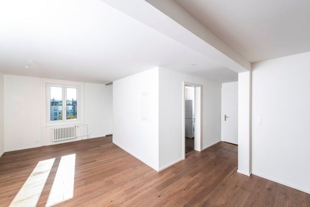 "Z'mitztdrin - wohnen im Herzen von Zürich!" - Photo 1