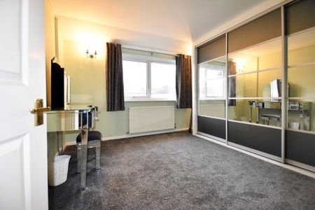 4 bedroom penthouse to rent - Photo 5