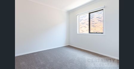 Brand New Family Home in Prime Tarneit! - Photo 4