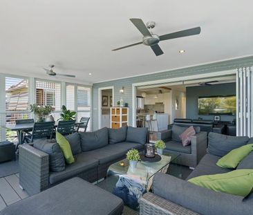 Charming Coastal Family Home Designed for Living and Entertaining - Photo 1