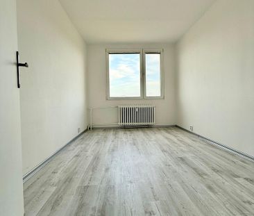 Pronájem bytu 2+kk 41 m² - Fotografie 2