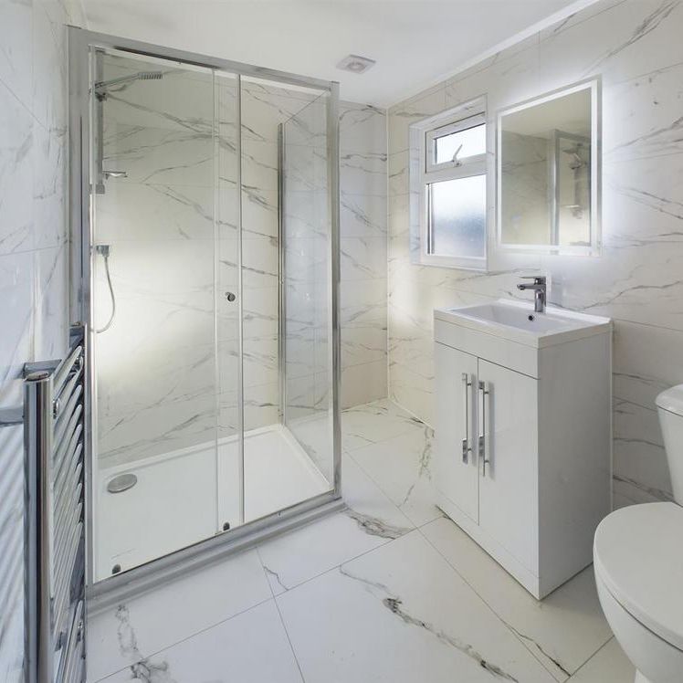 6 bedroom house to rent - Photo 1